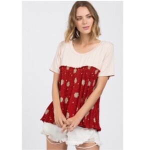 Anthropologie POL Women’s Small Nude And Red Ruffled Relaxed Fit Top Floral
